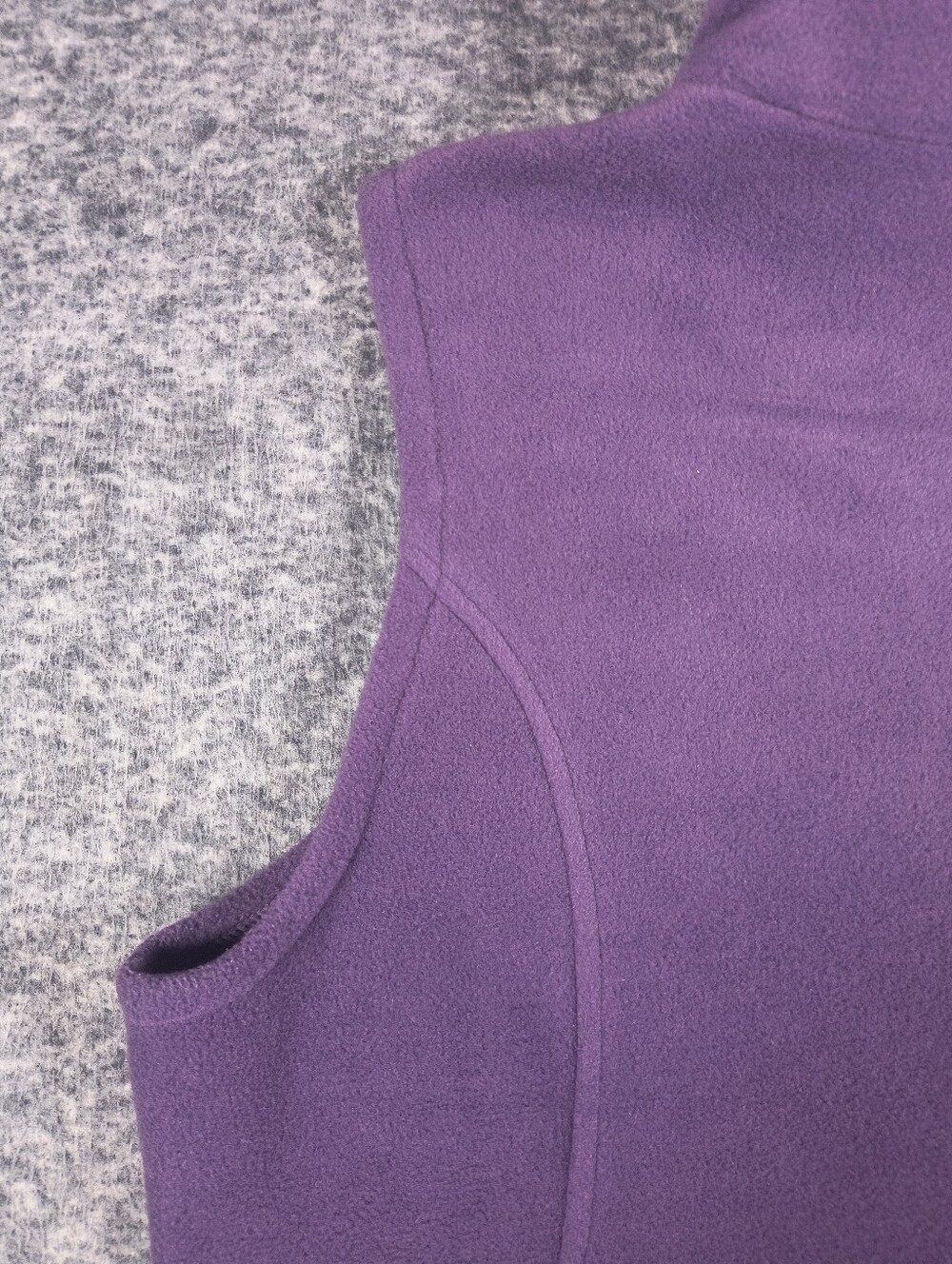 Columbia fleece zip vest, purple, women's large - Picture 13 of 15